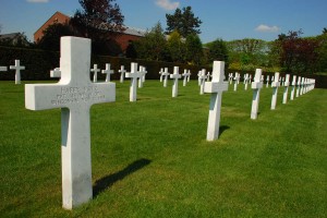 AmericanCemeteryCrosses